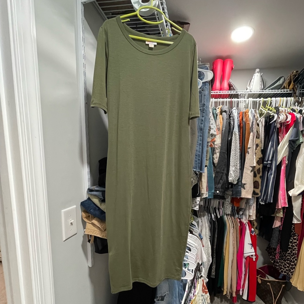 Green lularoe dress